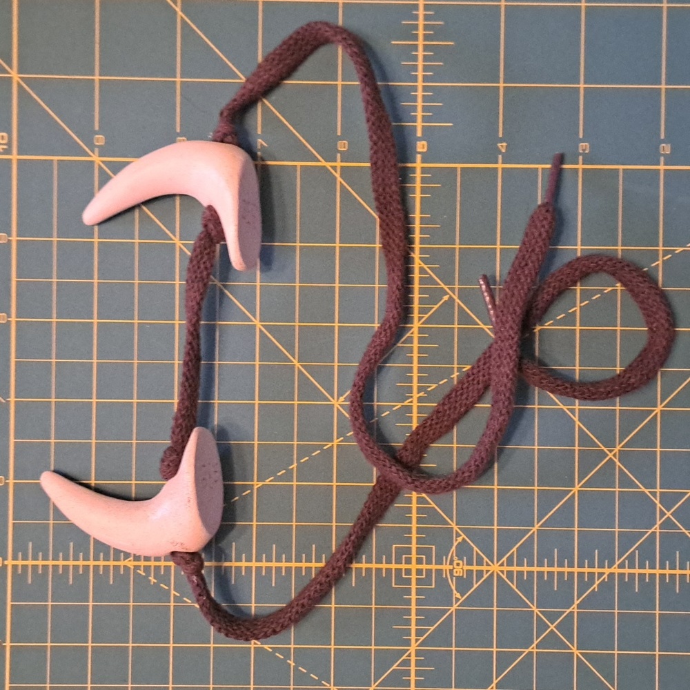 Tie on Horns